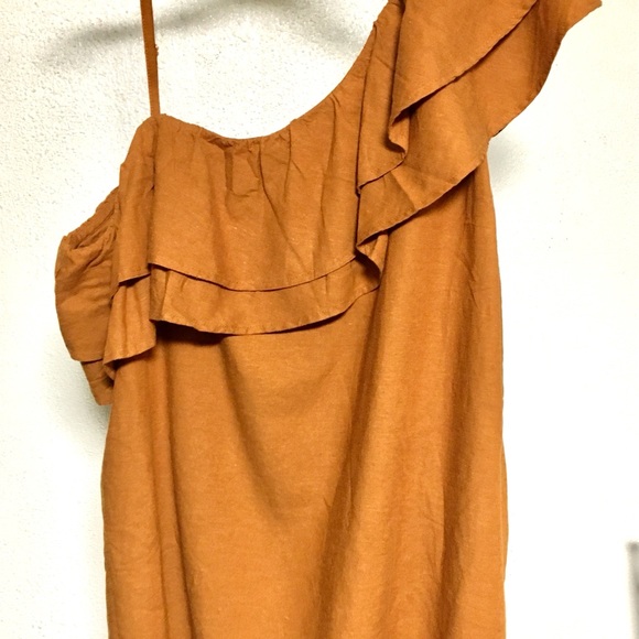 New Old Navy One Shoulder Top. Size XL. - Picture 2 of 4
